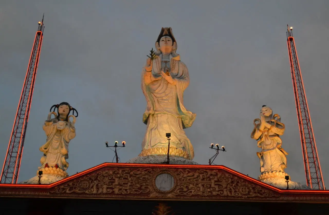 Hari Kelahiran Kwan Im Pu Sa