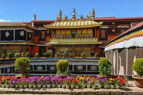 5. Jokhang