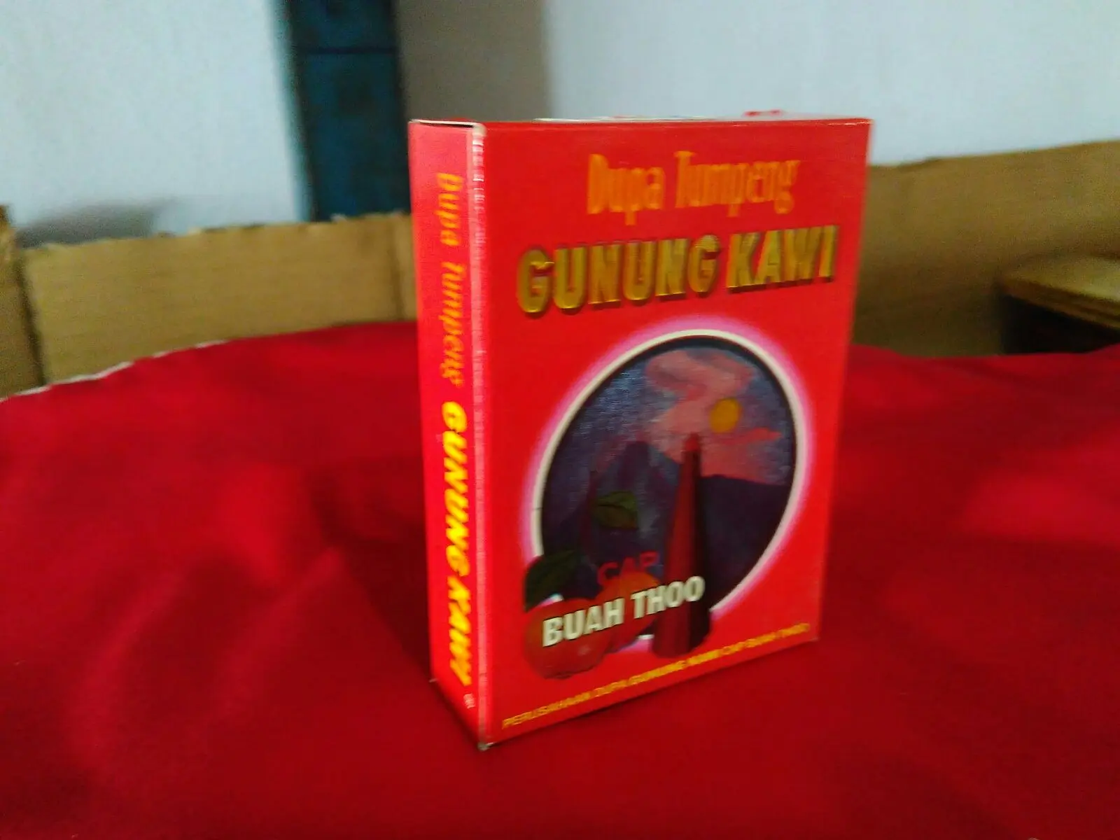 Dupa Kerucut Gunung Kawi