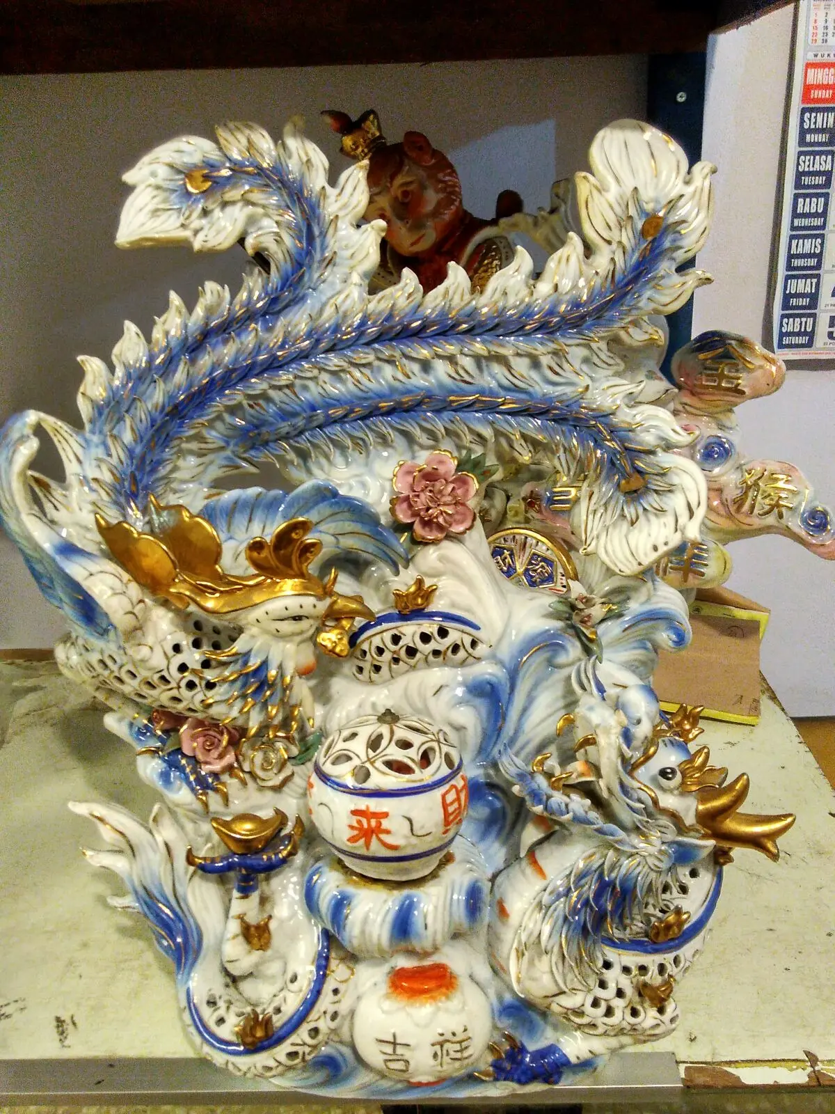 Patung Budha Dragon Phoenix