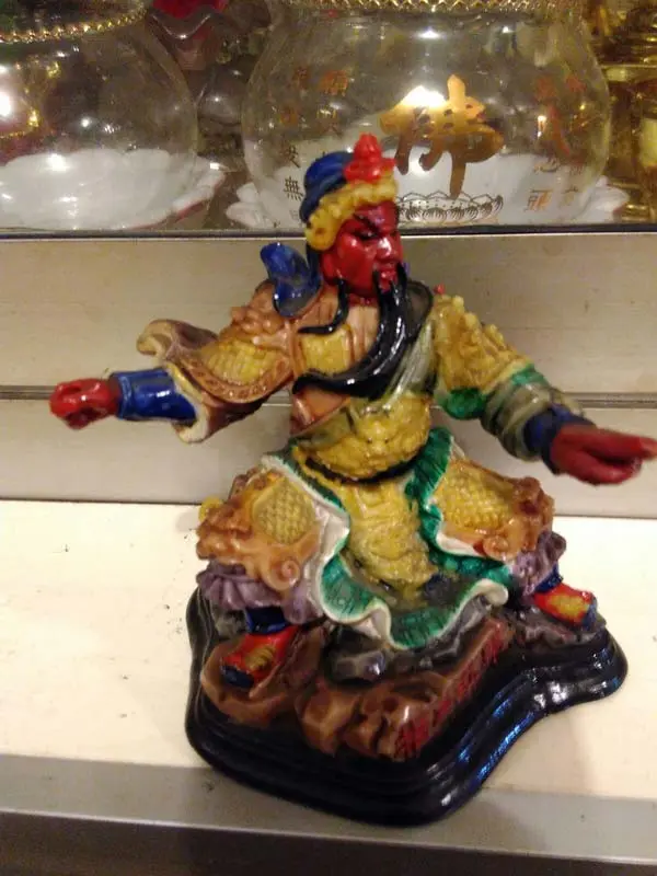 Patung Dewa Kwan Kong Fiber 10 cm 2